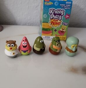 Spongebob Squarepants Krabby Patty plus prize mini figurines 5 mini figures lot